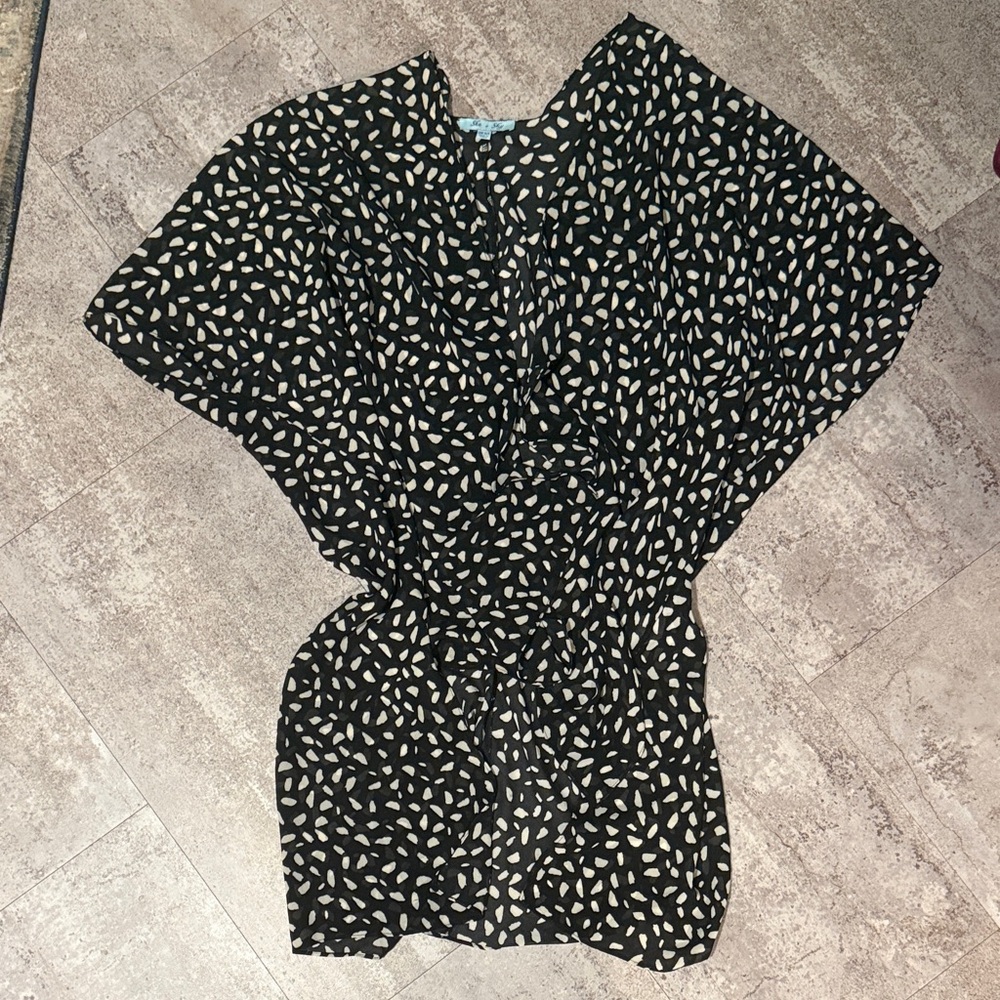 She + Sky Black and Cream Patterned Coverup